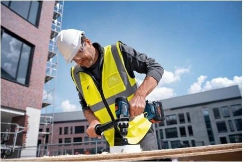BOSCH Gsr 18V-150 C + 2x Pc 18V 8AH