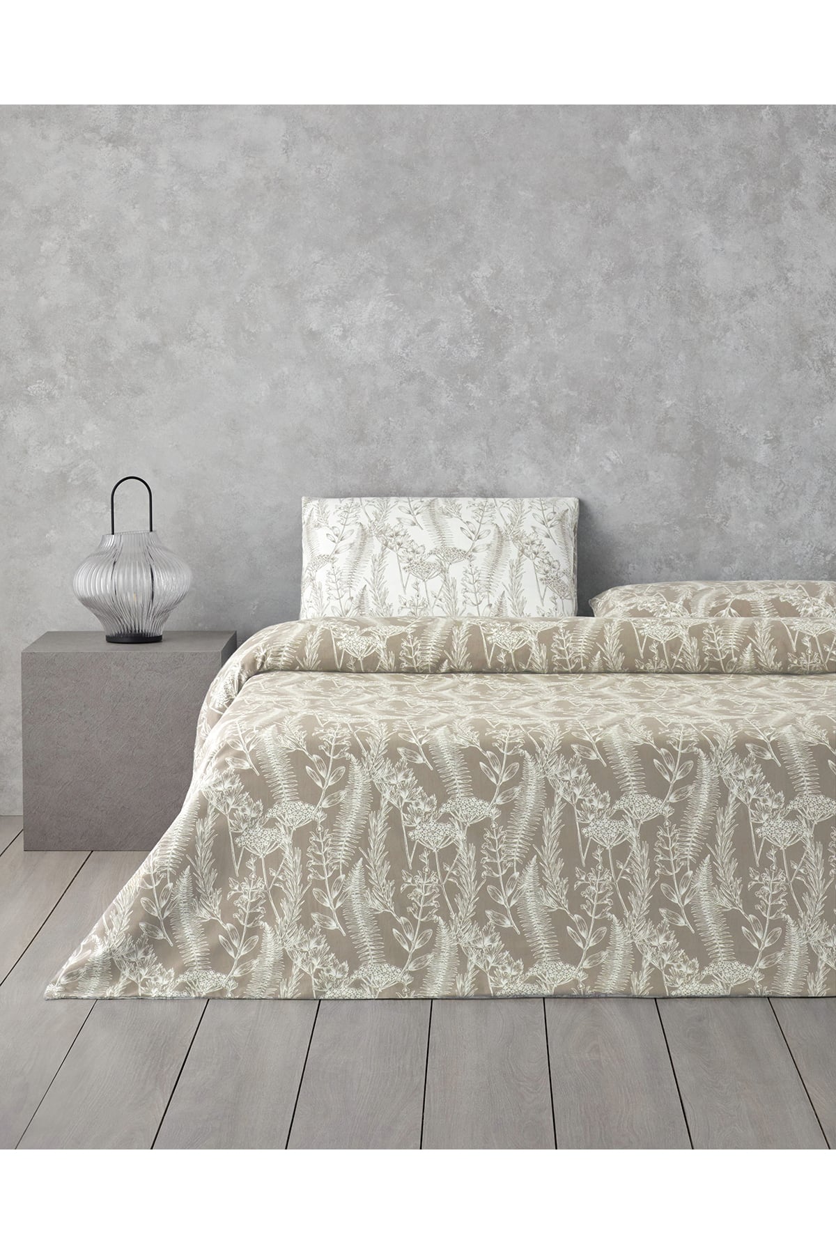 Botanical Spring Kolay Ütülenir Tek Kişilik Nevresim Takımı 160x220 cm Bej
