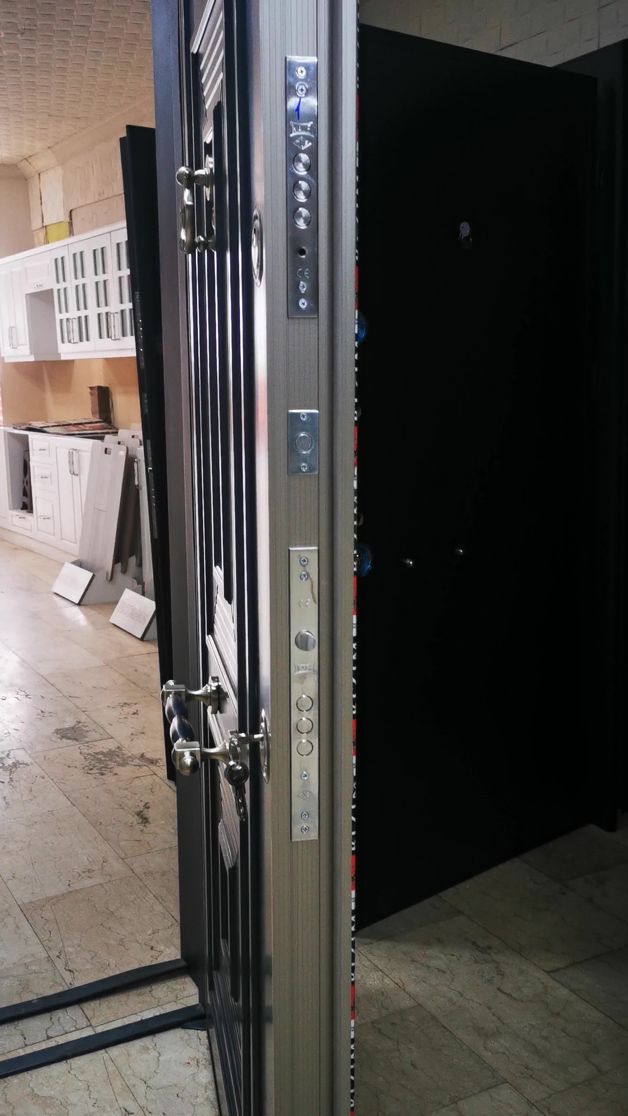 Villa Çelik Kapı Sağ