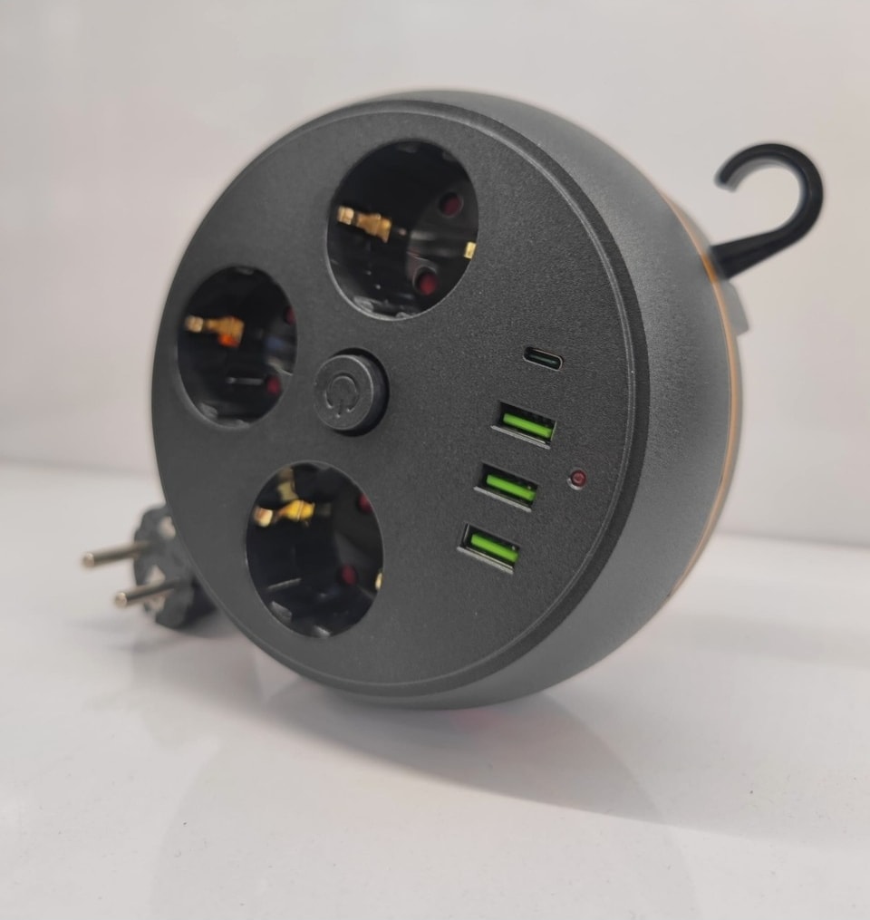 3395 Akım Korumalı Makaralı 2m Kablolu 3 Prizli 3 USB 1 Type-C Priz