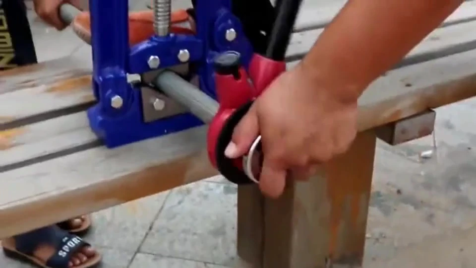 Manuel Diş Açma Pafta Kafası Tutucu 11/4" Boru Yedek Kolu Uzun Sap Çek Çevir Bırak Sağa Sola Dönerli