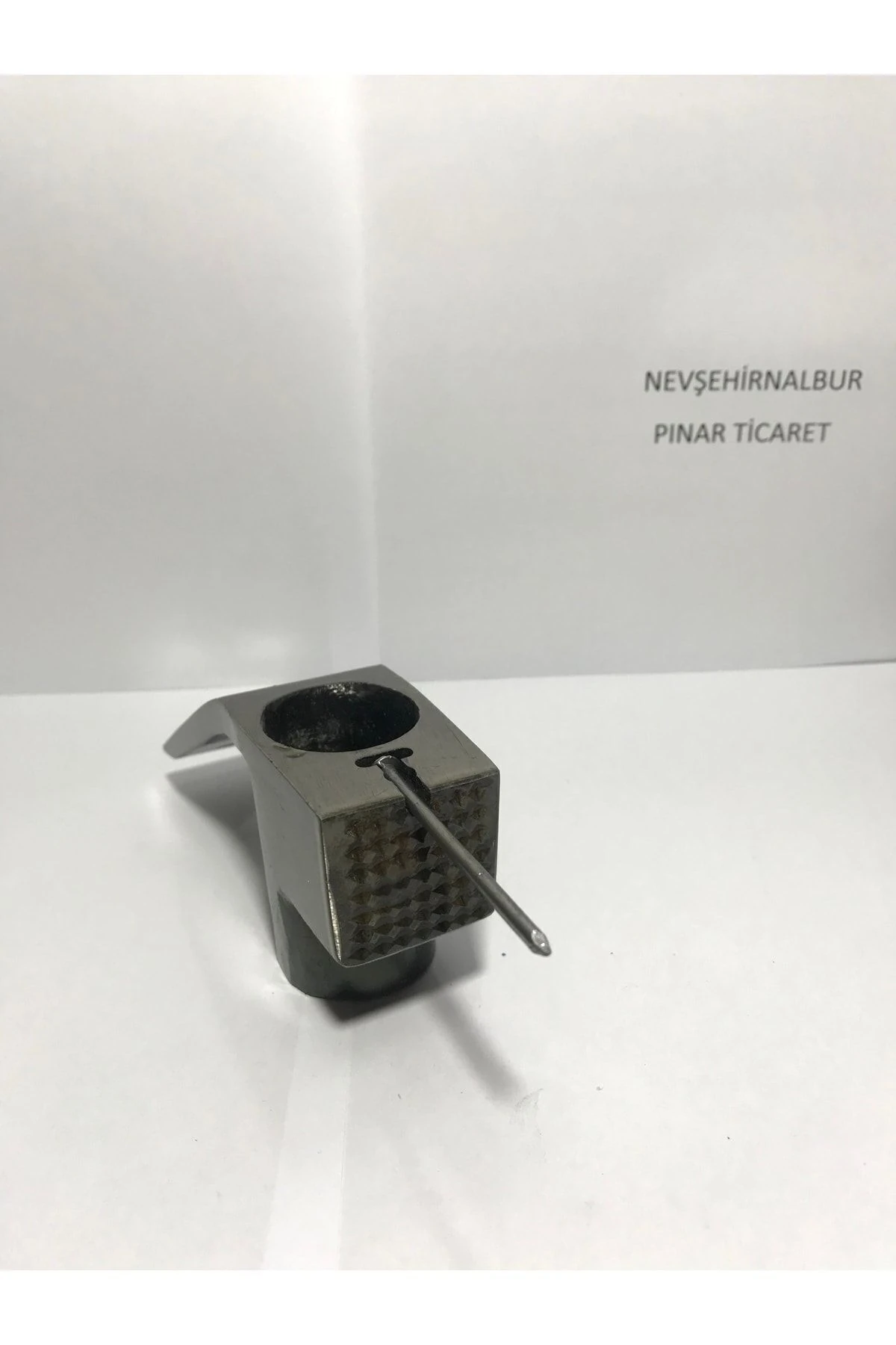 Çelik Kısa 11 Cm Mıknatıslı Usta Keseri Kalıpçı Dövme Çelik 430 gr B Koç Sapsız