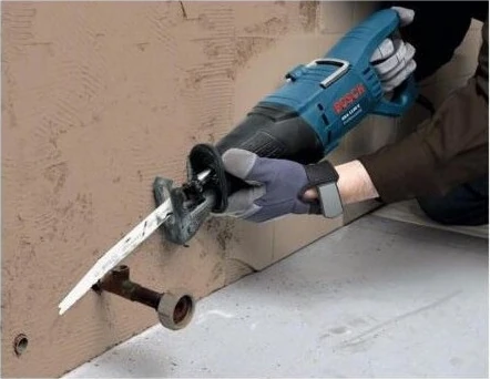 GSA 1100 E Profesyonel Tilki Kuyruğu Testere-Kılıç Testere