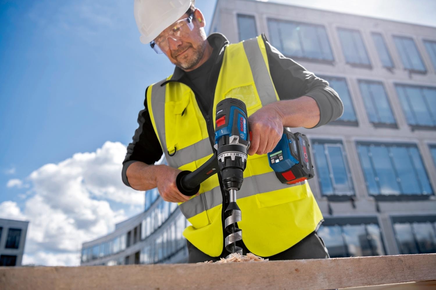 BOSCH Gsb 18V-110 C Procore 2X4.0AH Akülü Darbeli Vidalama