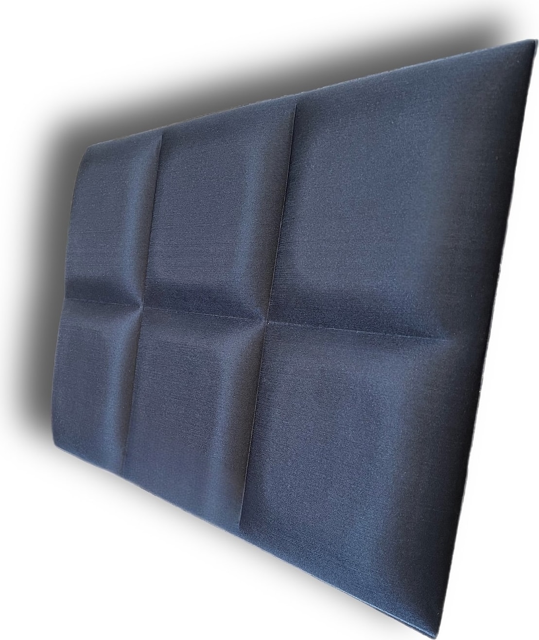 Akustik 3D Dolgulu Parlak Yüzeyli Siyah Panel 50X33CM Kalınlık 30MM