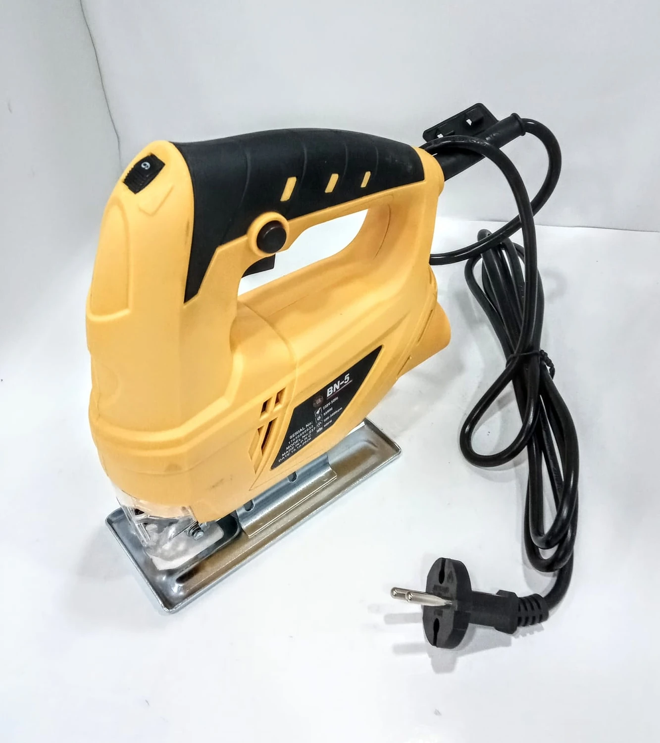 Öztürk Bn 5 Devir Ayarlı 600 W Dekupaj Testere