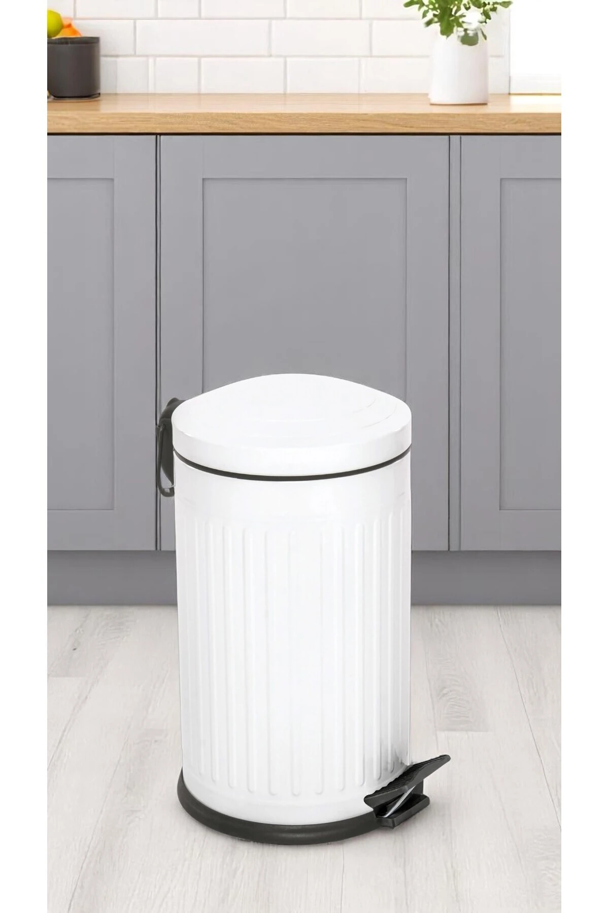 Vintage Çöp Kovası Çizgili Beyaz 16 Lt