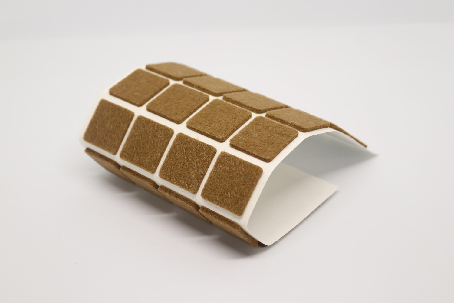 Kare Yapışkanlı Keçe 30 mm x 30 mm 21'li
