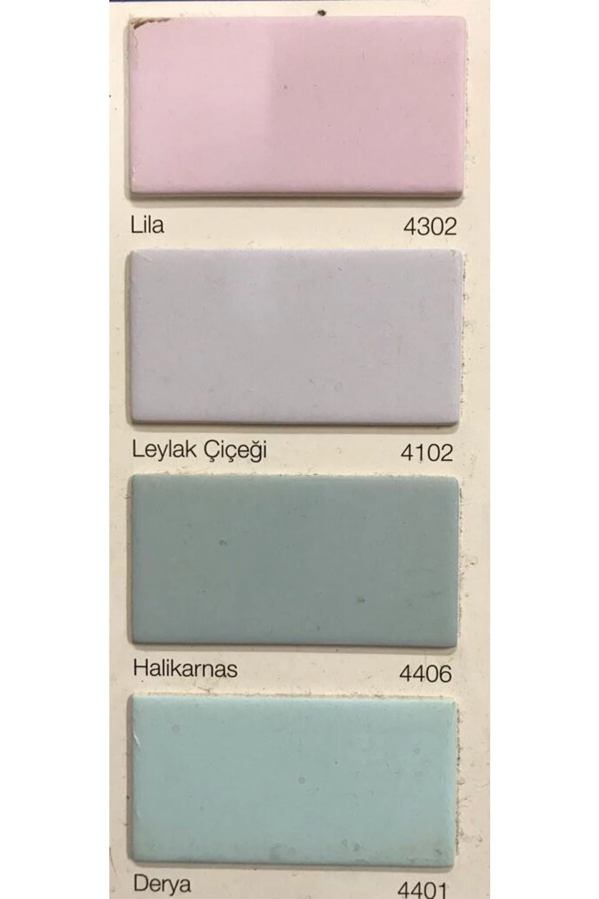 Silikonlu Özel Mat Tam Silinebilir Iç Cephe Duvar Boyası - 15 Lt. ) - Badem Ezmesi Rengi