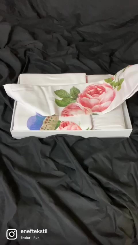 Lastikli Çarşaflı %100 Pamuk Saten Çift Kişilik Nevresim Takımı Flower-White