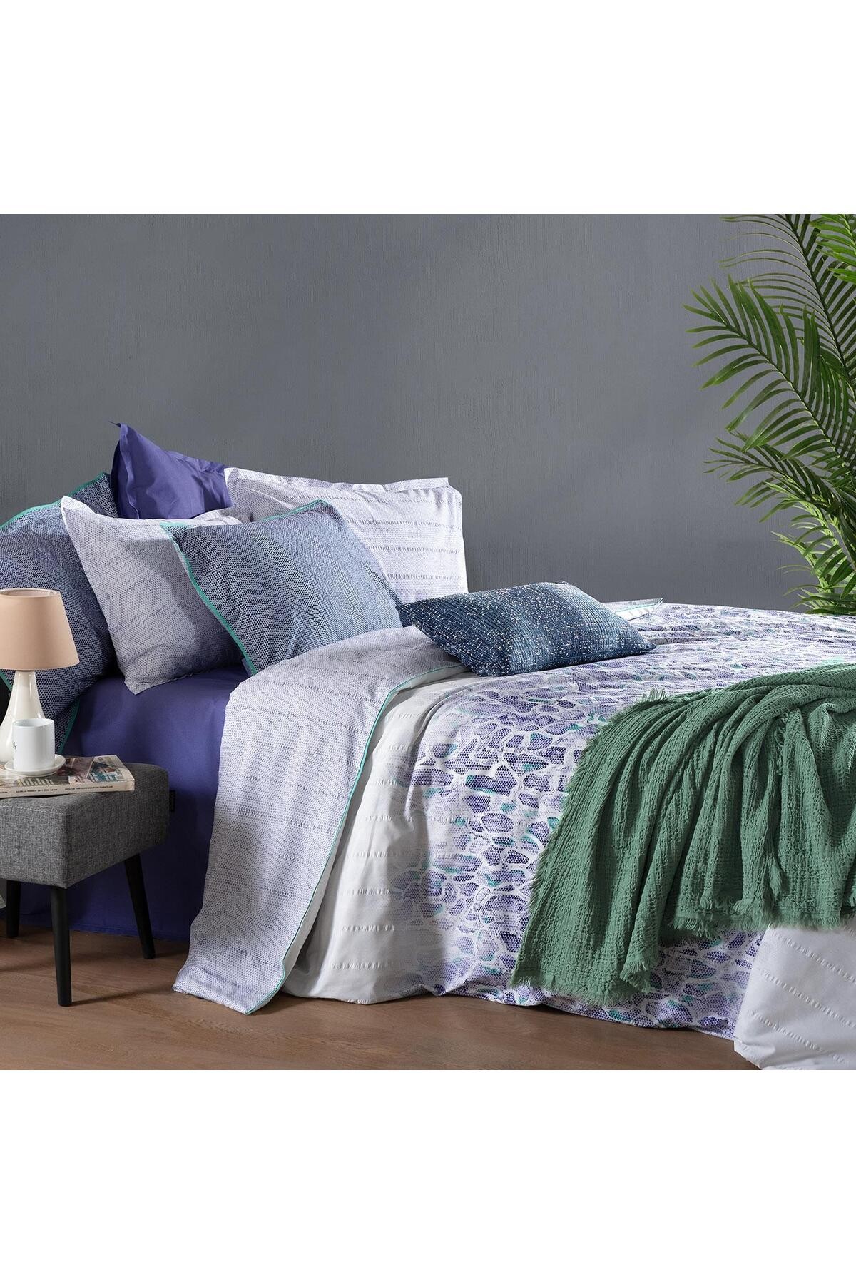 Kamerun Mavi King Size (Battal Boy) %100 Pamuk Nevresim Takımı