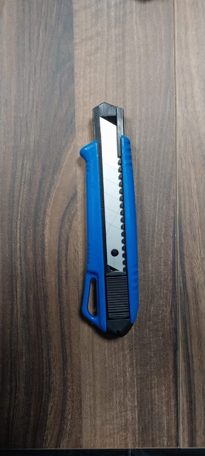 Mavi Maket Bıçağı BATU01