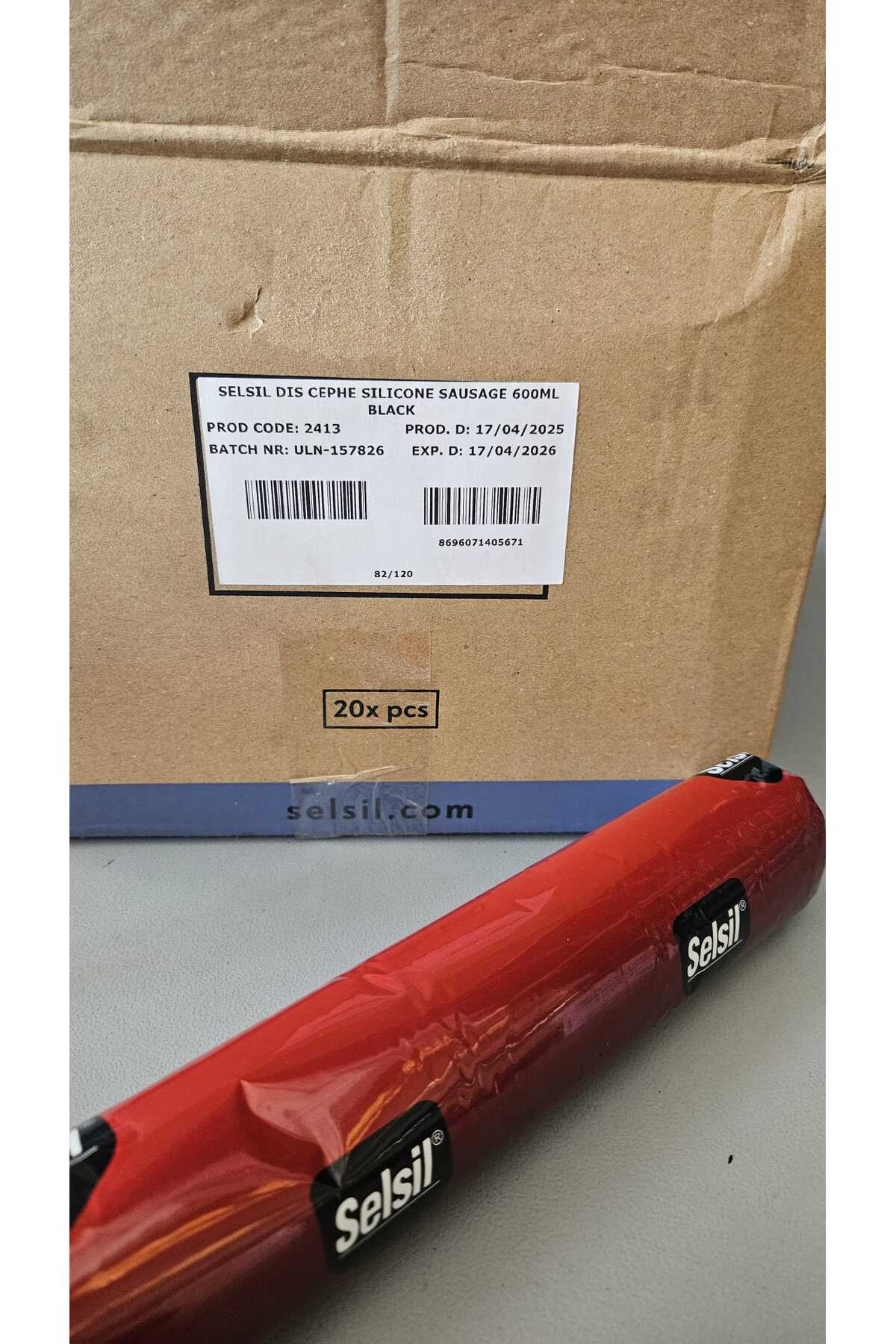 Dış Cephe Silikonu Nötr Siyah 600 ml Sosis 1 Adet