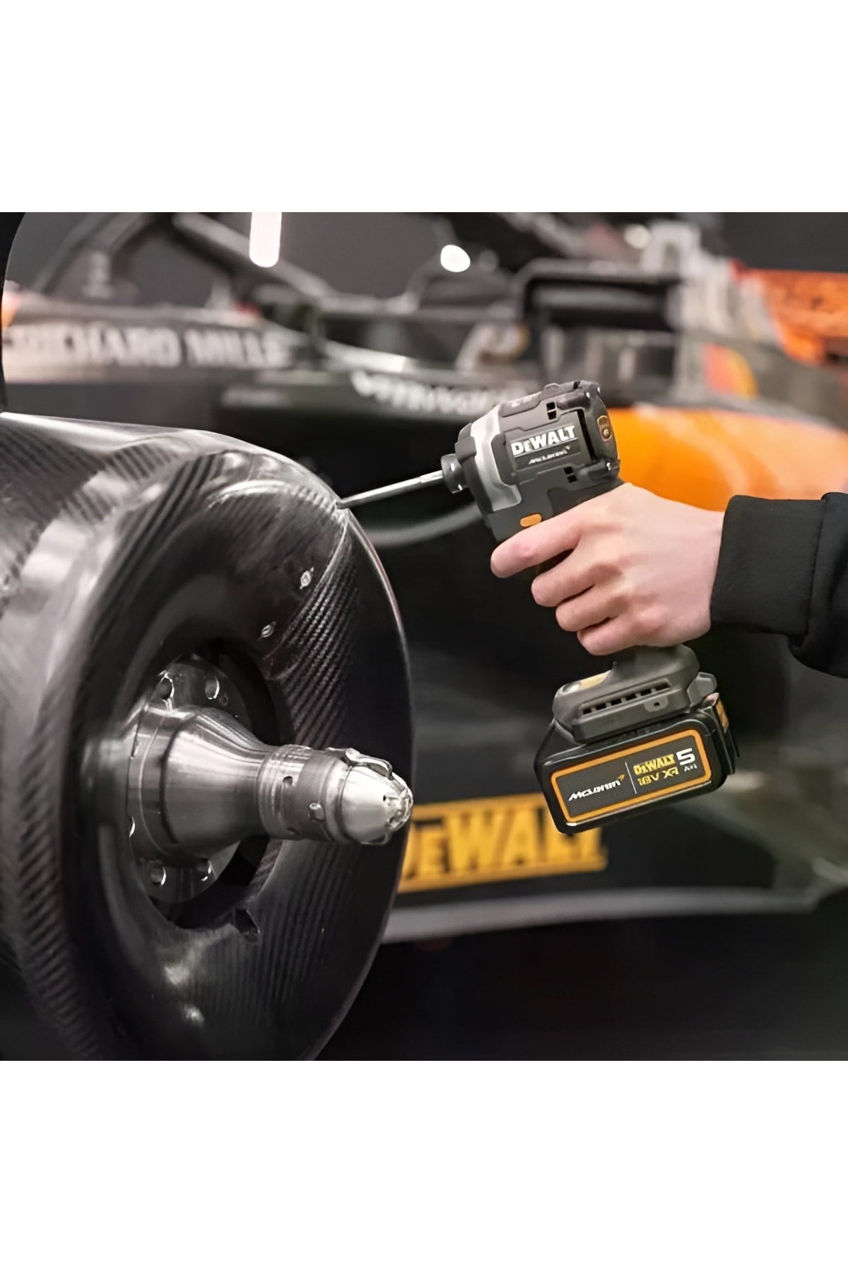 DEWALT Mclaren premium DCF85MP2T Serisi 18V 205NM Tork Akülü Darbeli Vidalama SOLO