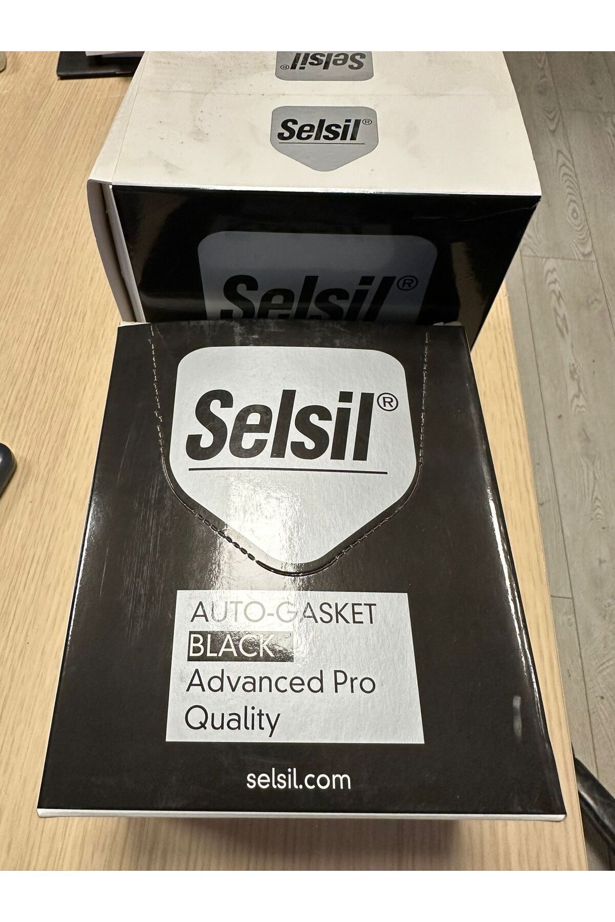 SELSİL 50 ml Rtv Auto Gasket Siyah Sıvı Conta 50ML 12 ADET