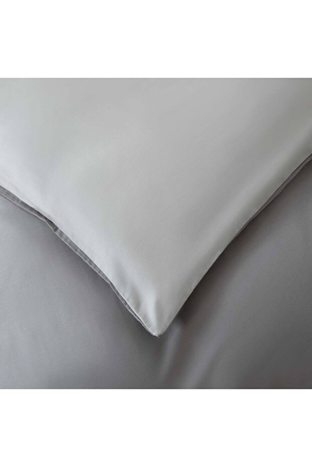Bettie Nevresim Seti King Size 230x220 Cm Soguk Grı/grı