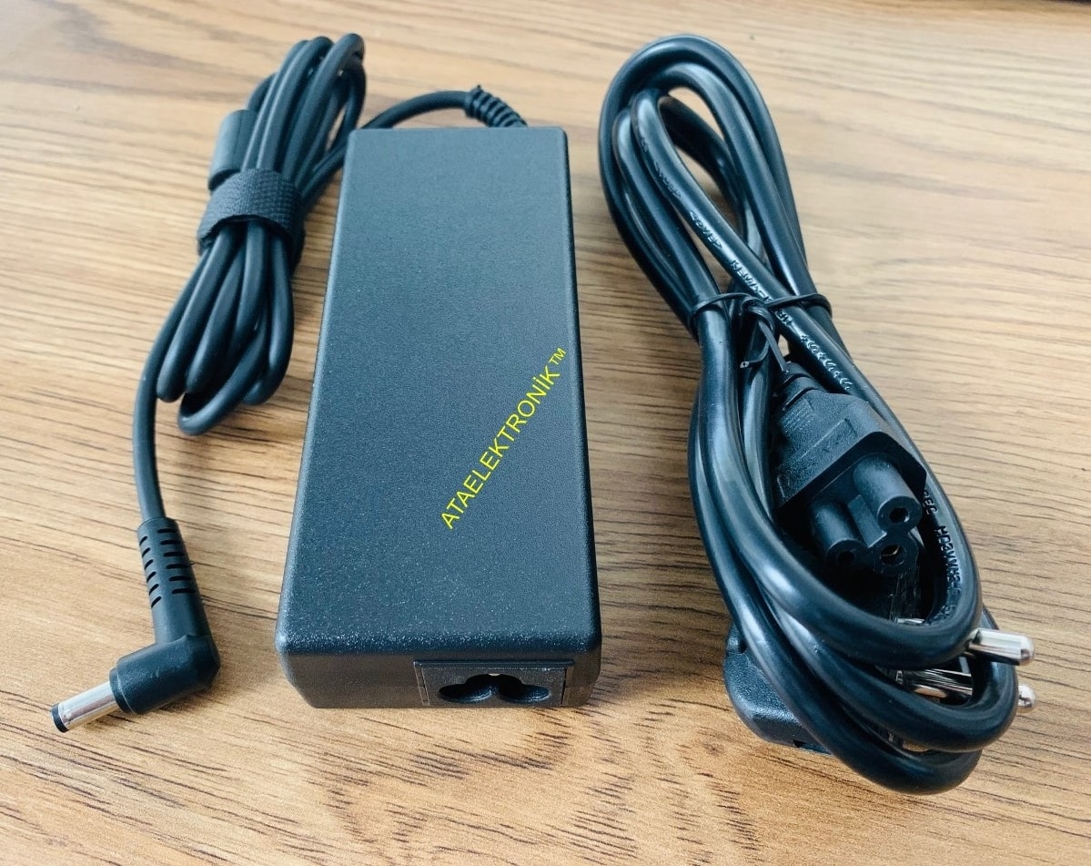 12 Volt 7 Amper Plastik Tip Adaptör Trafo 12v 7ah 84w