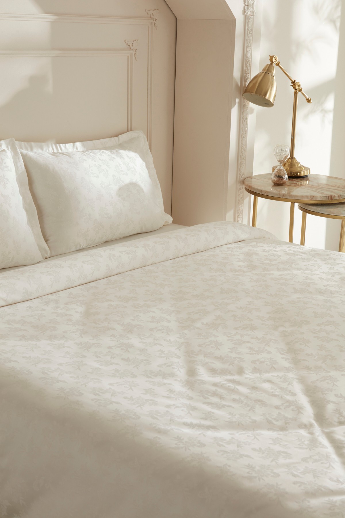 White Collection Viole Çift Kişilik Nevresim Takımı Beyaz