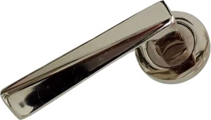 Şık Saten Çelik Kapı Kolu, Sol Çalışma, Dayanıklı ve Estetik Tasarım