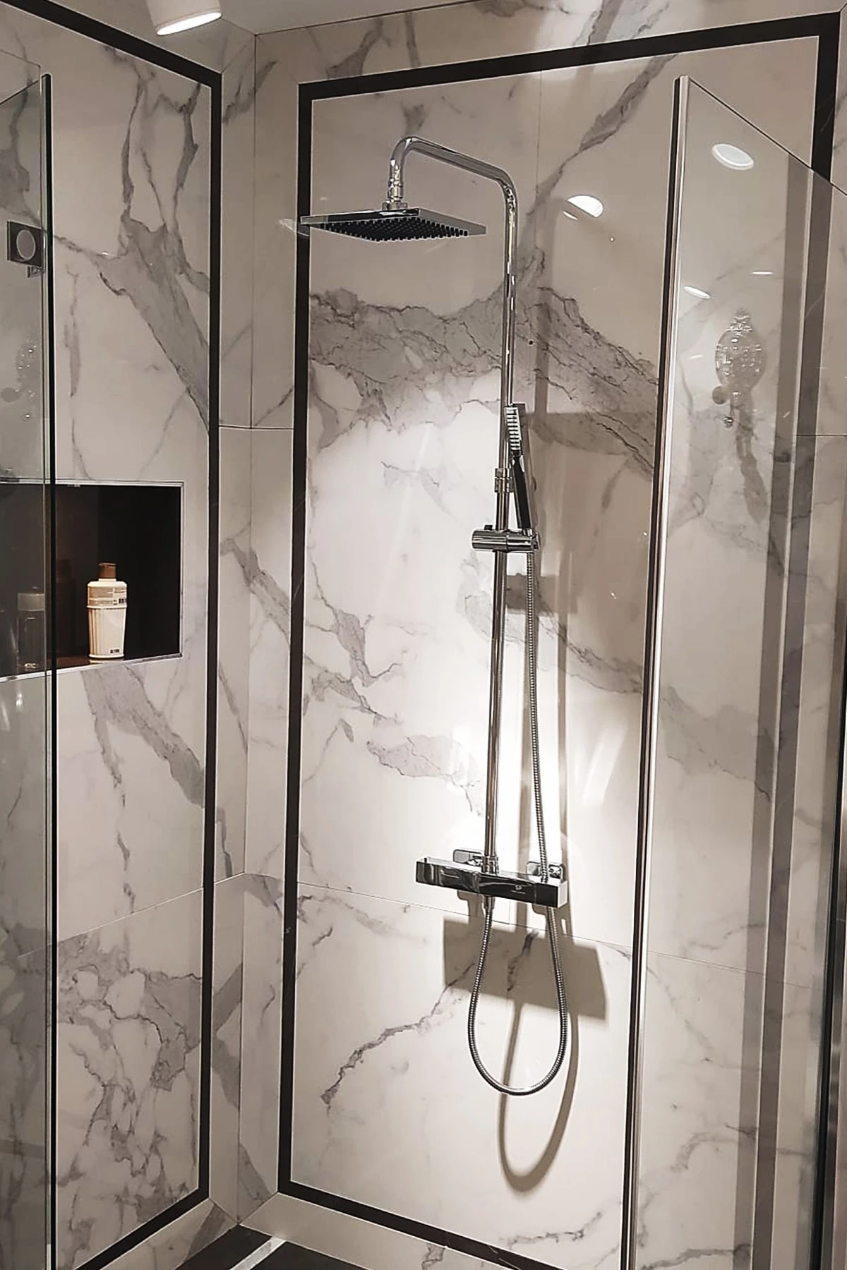 Icon Square Termostatlı Duş Seti ,duş Bataryası+el Duşu +tepe Duşu