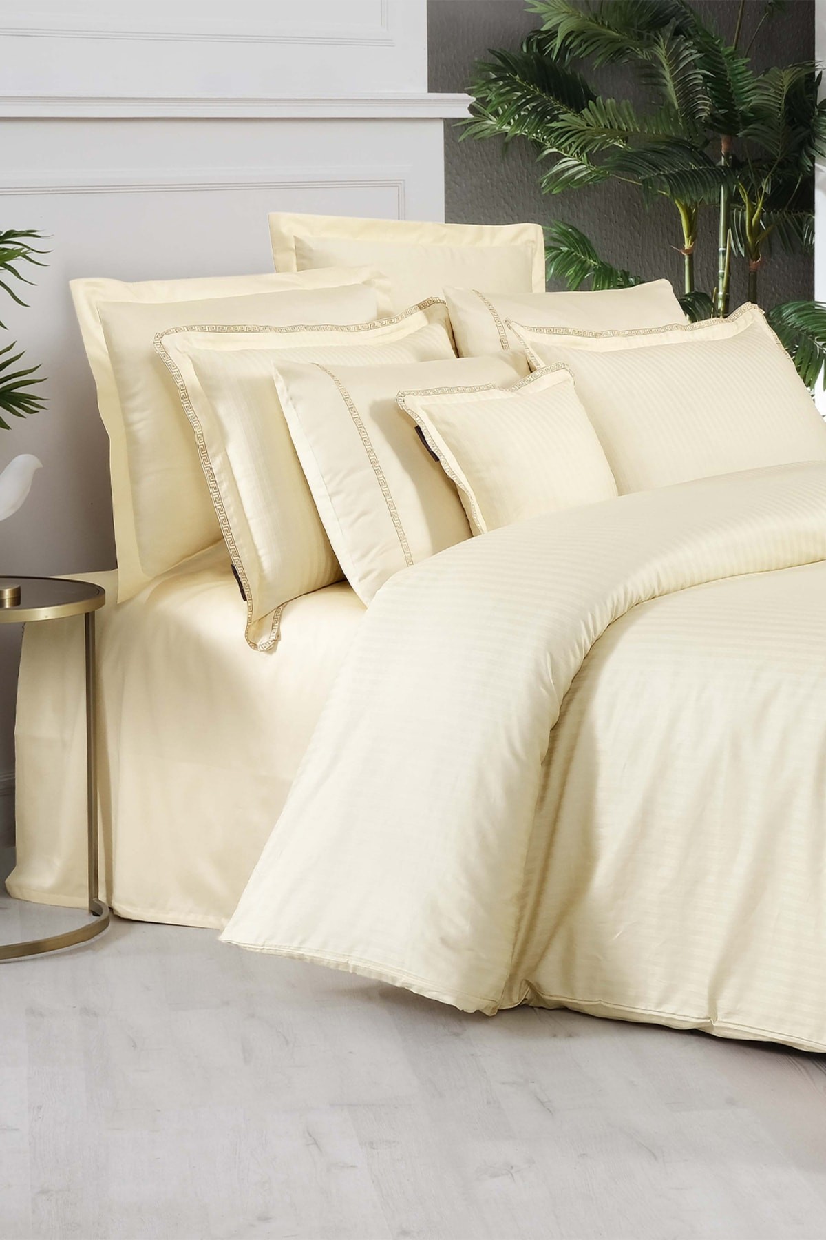 Jacquard Stripe Sarı Çift Kişilik 260 Tc %100 Pamuk Saten Nevresim Takımı