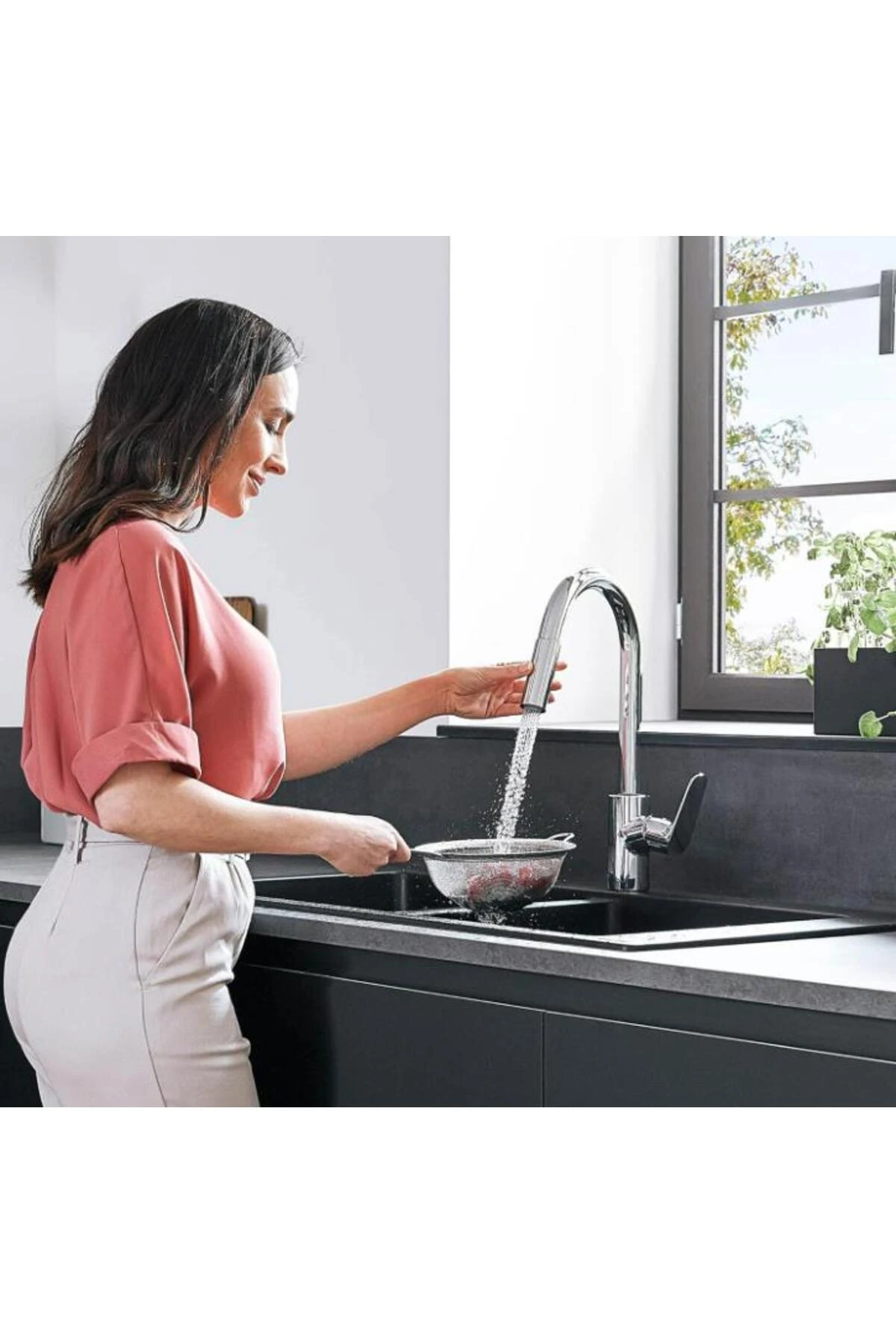 Focus Spiralli Eviye Bataryası E2 240 Pull-Out Tek Kol. EB. 31815000