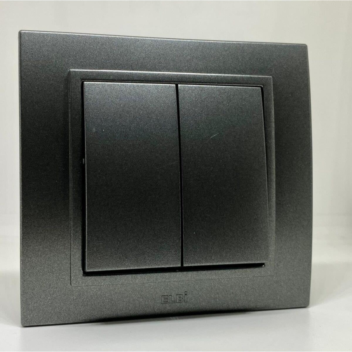 Zena Komütatör Ikili Anahtar Çerçeveli Füme