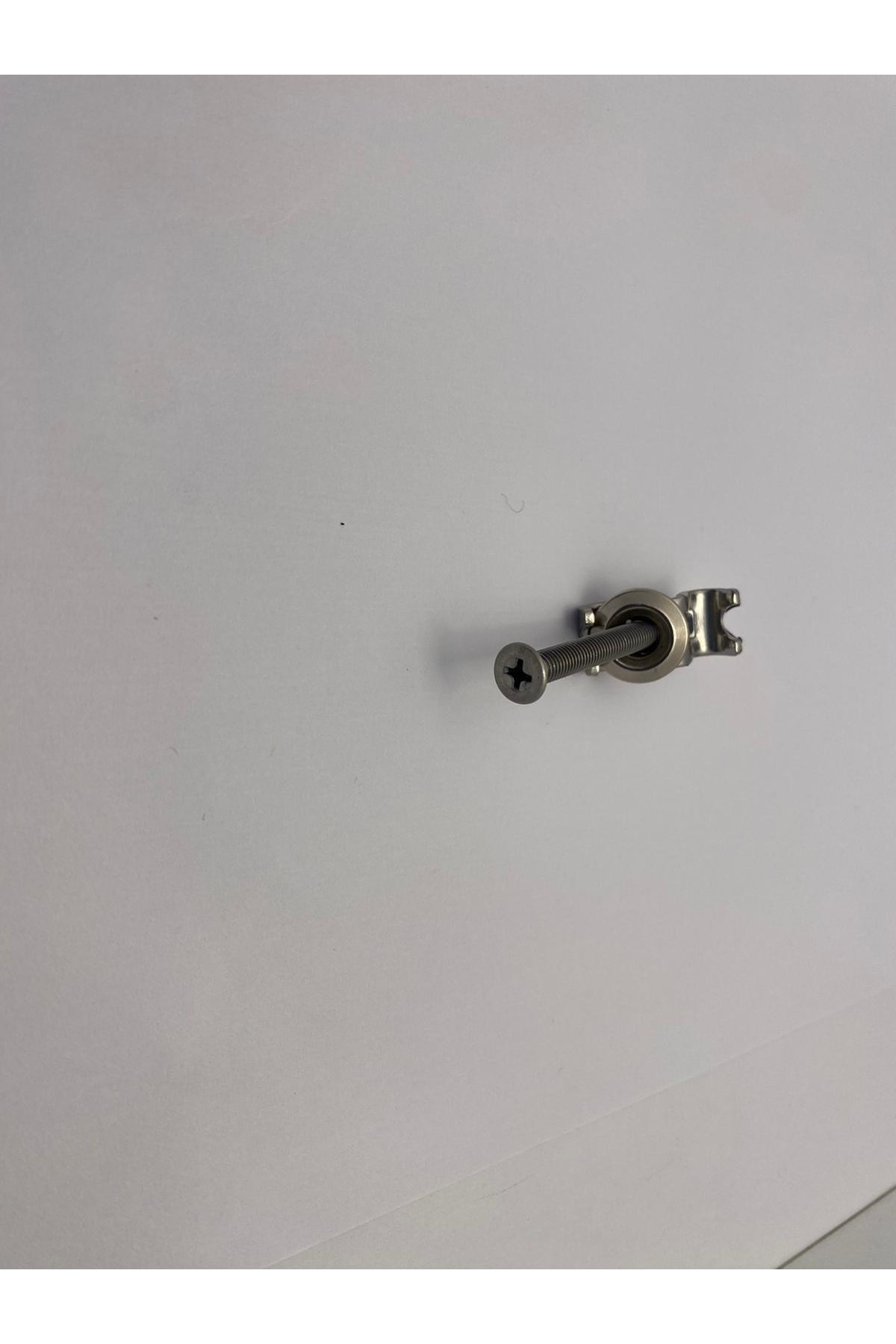 Klozet Kapağı Sabitleme Vidası ( Sallama Aparatı ) 420250yp1te