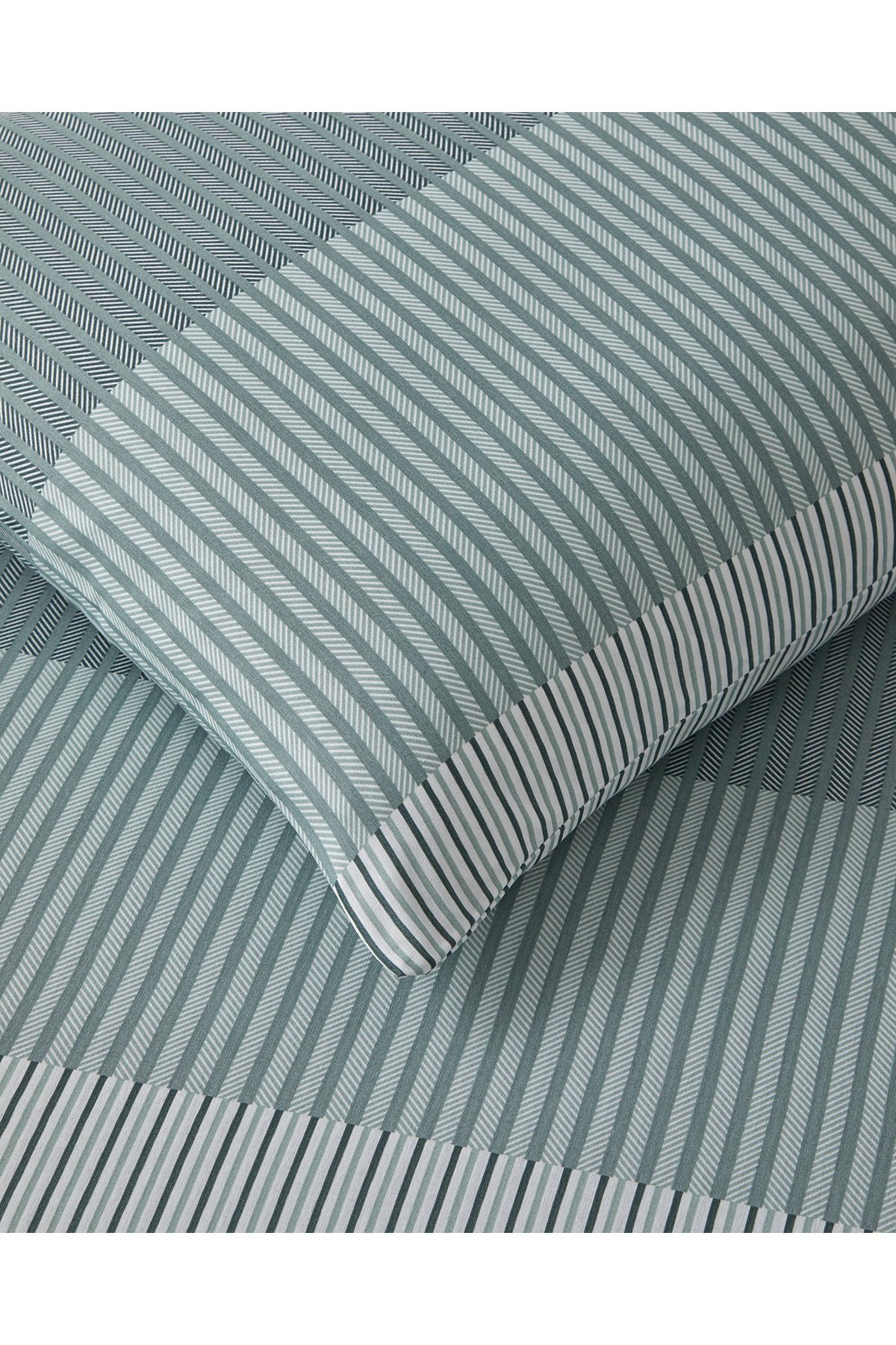 Modern Strip Kolay Ütülenir Çift Kişilik Nevresim Takımı 200x220 cm Yeşil