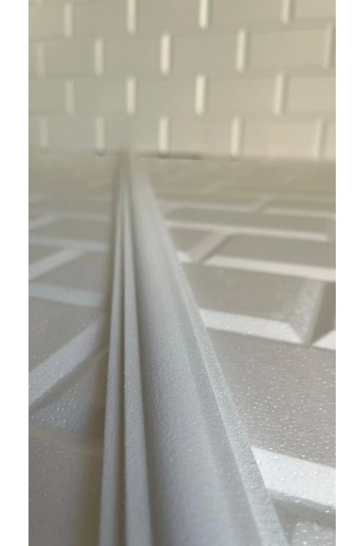 Minella01 Beyaz 1 Adet Fiyatıdır Duvar Çıtası Kendinden Yapışkanlı boyalı Stopiyer Köpük 4cm 100cm