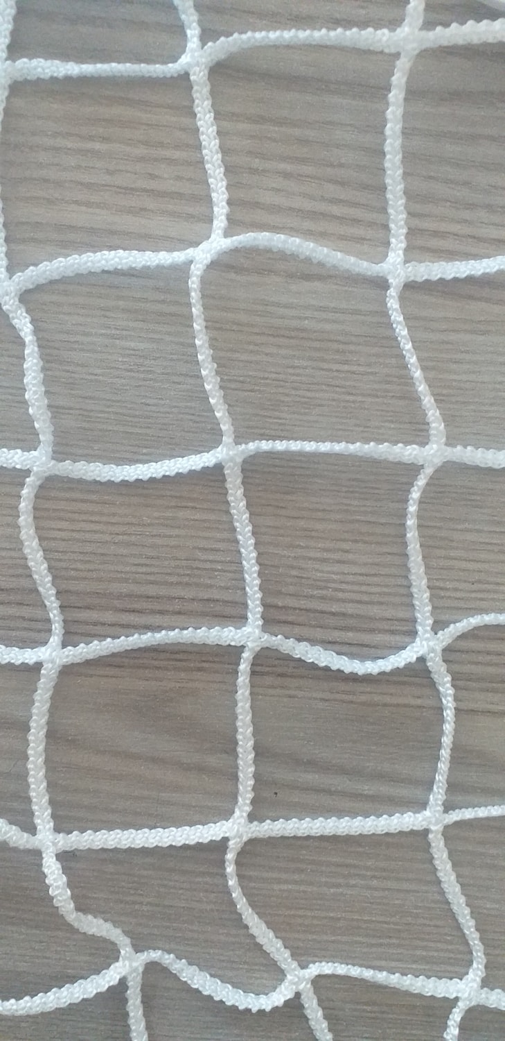 3,5 mm Kalınlıkta 4x4 Göz Aralığı 1x3 Metre Evcil Hayvan ve Çocuk Emniyet Filesi