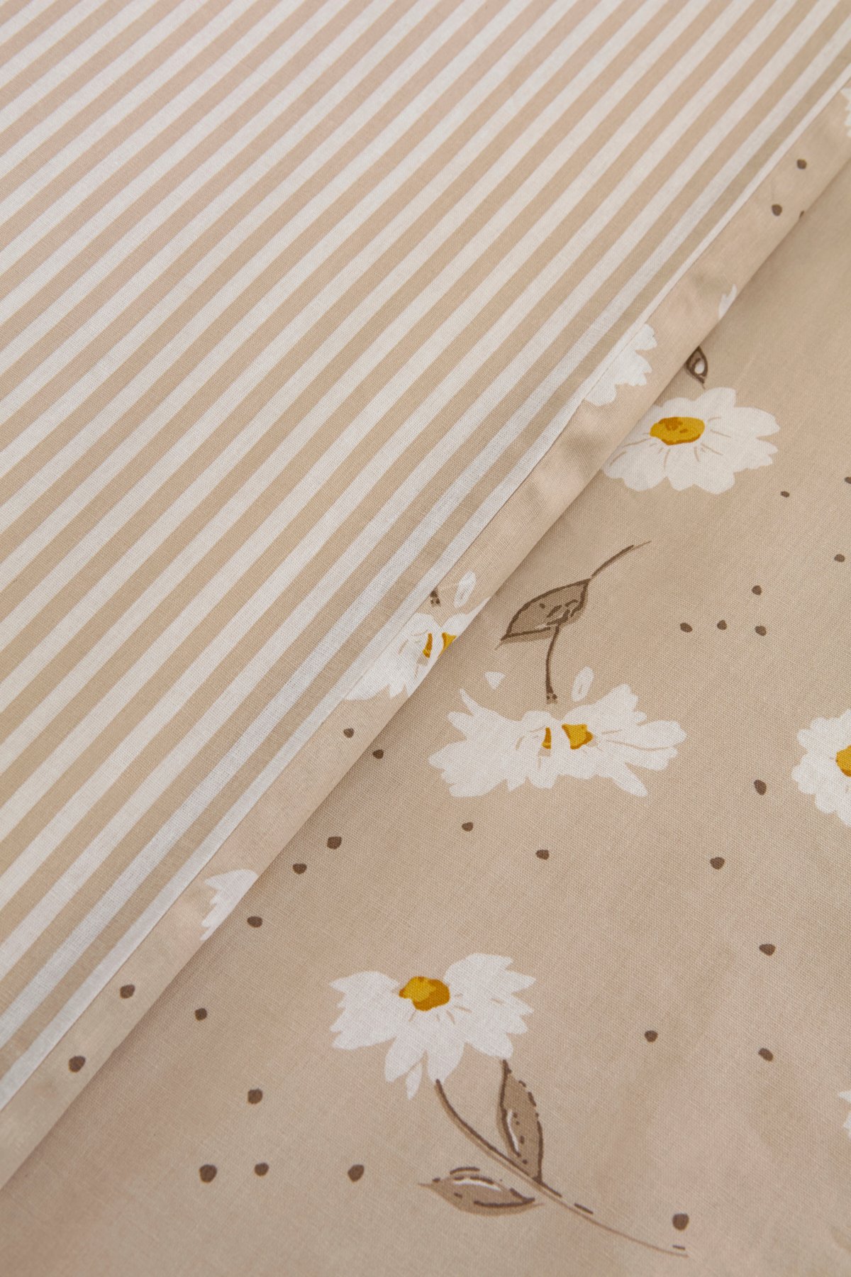Daisy %100 Pamuk Çift Kişilik Nevresim Takımı Bej