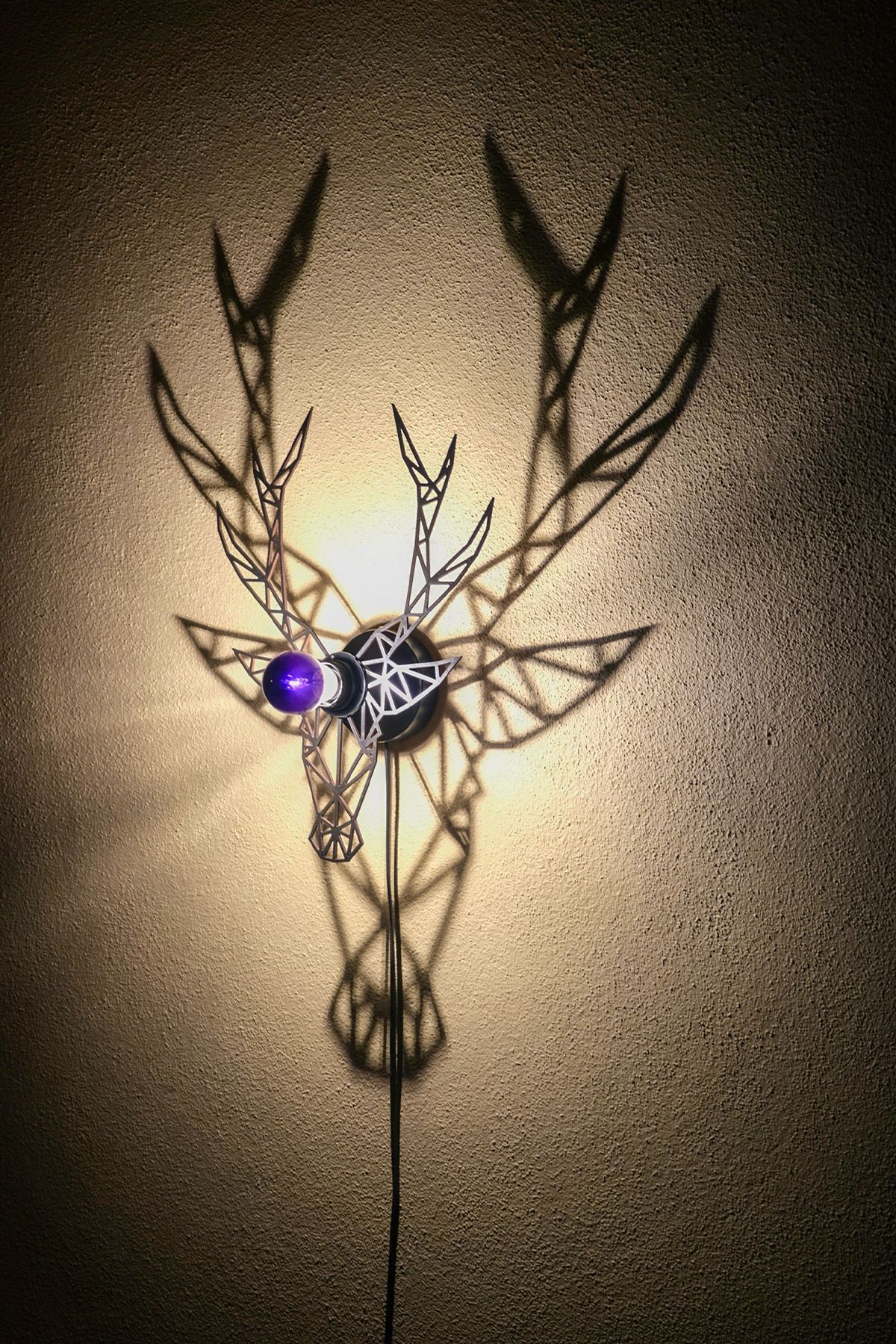 1 "Geometrik Geyik" 2m Anahtarlı Dekoratif Desenli Gölge Aplik Modern E27 Ahşap Siyah TR