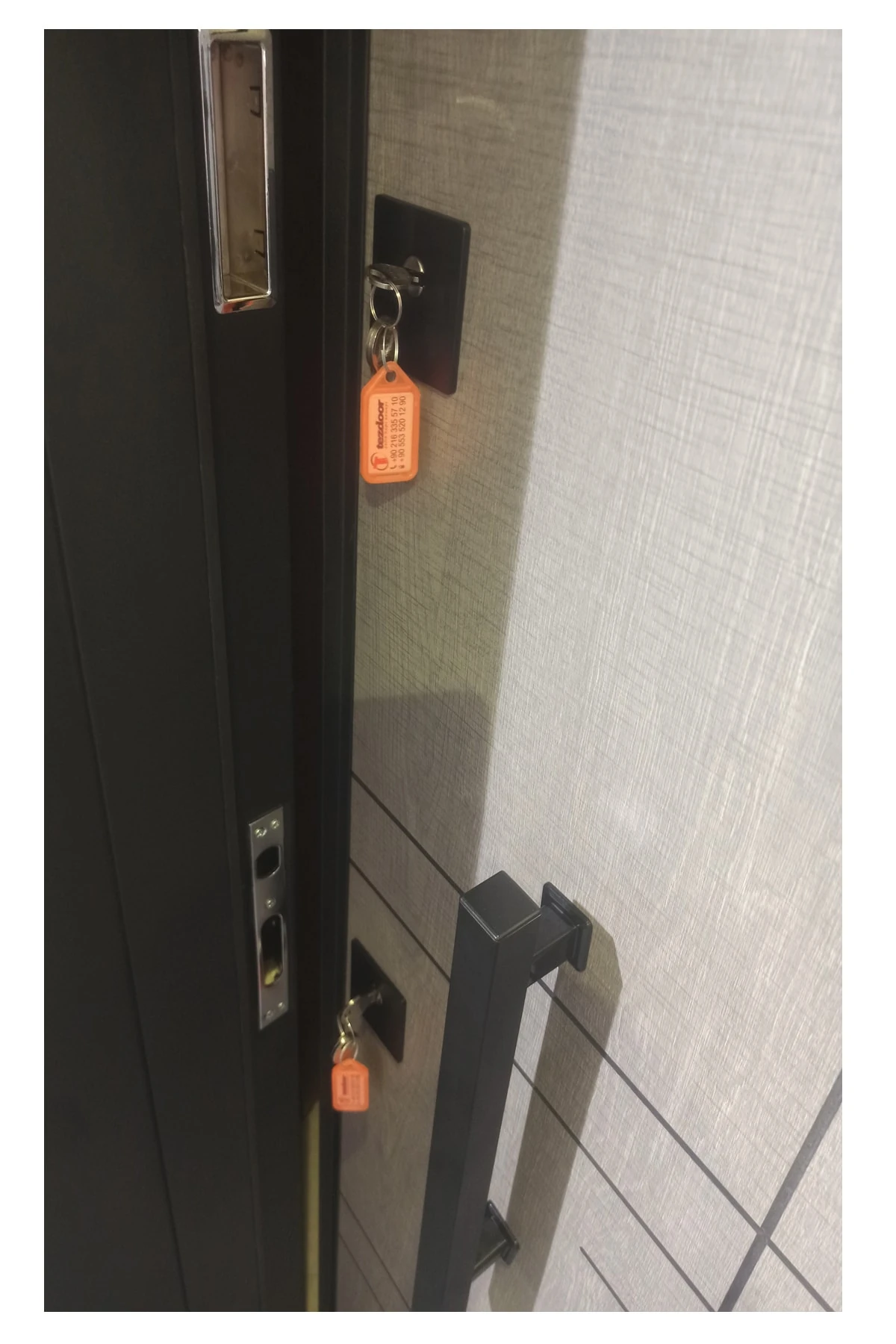 Düz Model Çelik Kapı, Antrasit Gri Desenli Çelik Kapı Sol Açılım