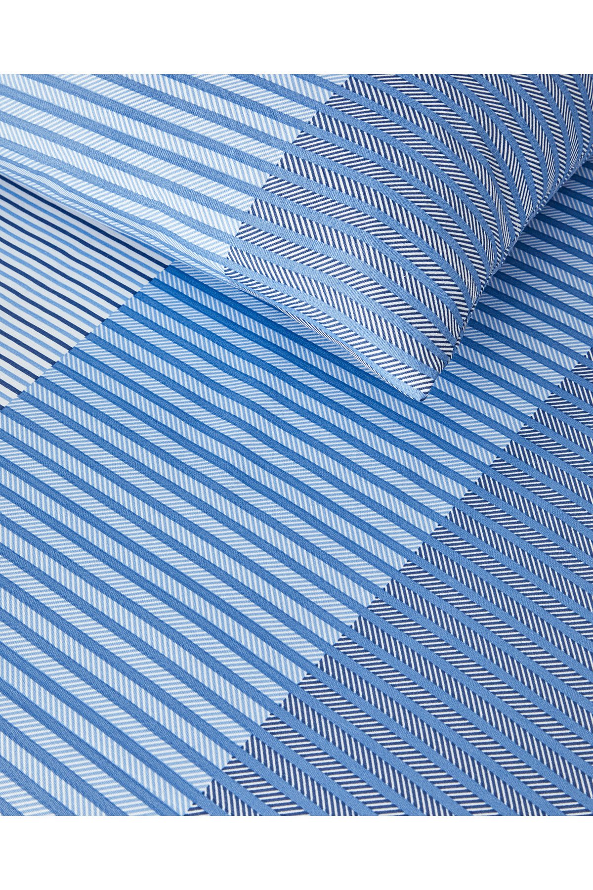 Modern Strip Kolay Ütülenir Çift Kişilik Nevresim Takımı 200x220 cm Mavi