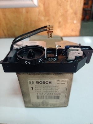 BOSCH Kırıcı Delici Gbh 11 De Devir Ayar Karti Yada Devir Sayısı Regülatörü – 1617233026