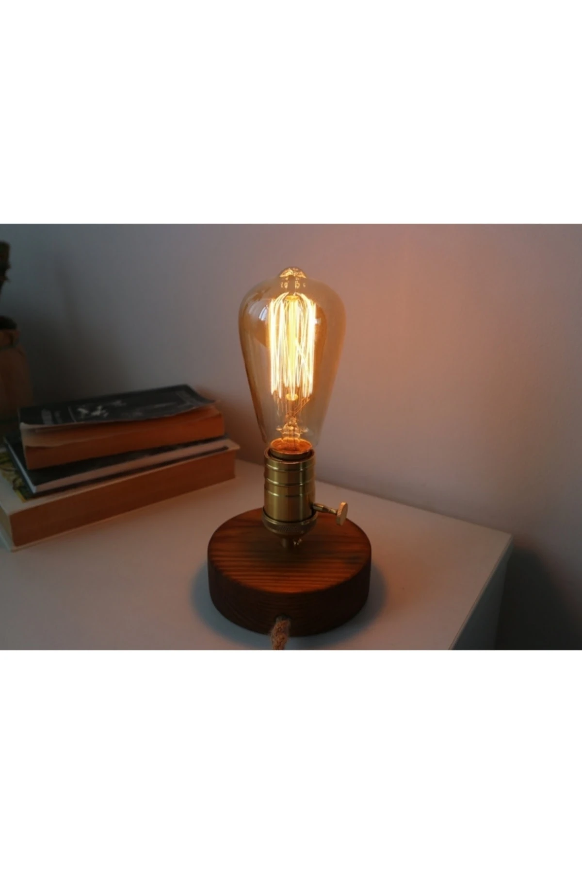 Eskitme Sarı Duylu Anahtarlı Retro Rustik Ahşap Masa Lambası - Abajur