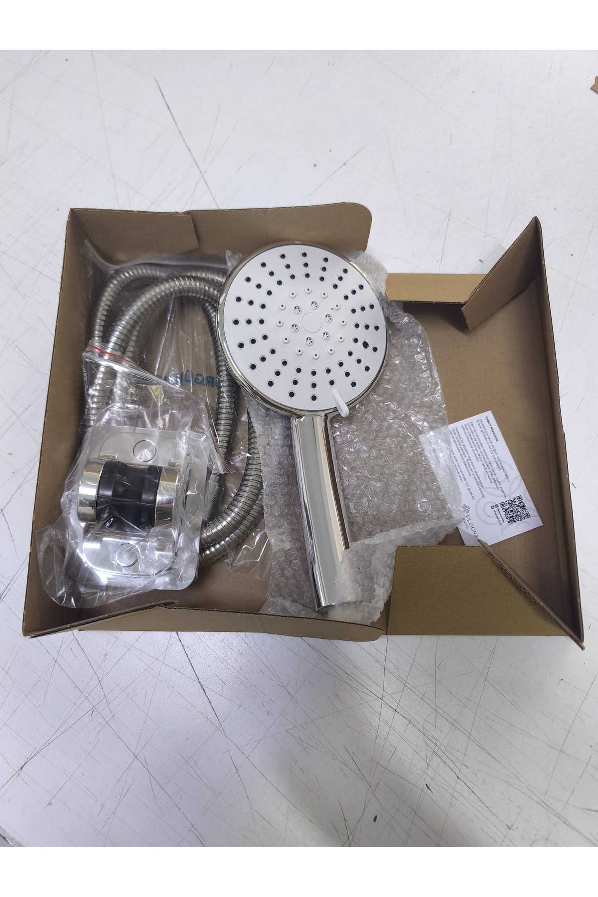 Venüs 5 Fonksiyon Duş Başlığı + Spiral İp örgülü Duş Hortumu + Yapışkanlı Mafsal