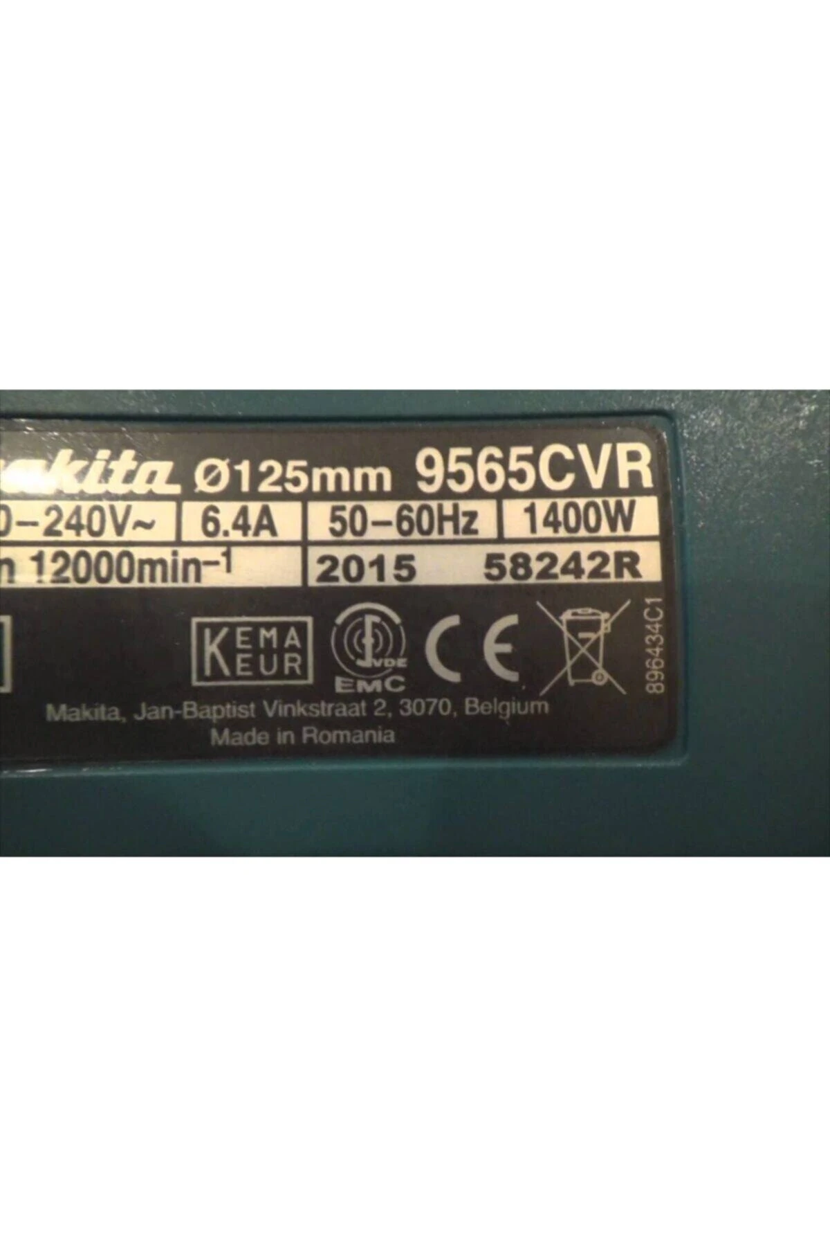 9565cvr Devir Ayarlı 1400 Watt 125 mm Avuç Taşlama