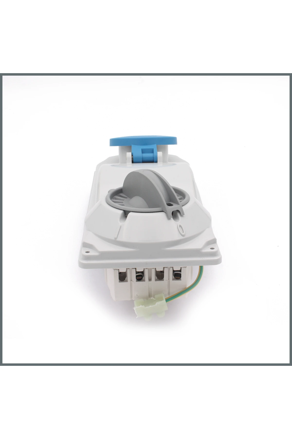 Topter Serisi Anahtarlı Priz 16a (IP44) 230v (DİKEY) 2p T H:6