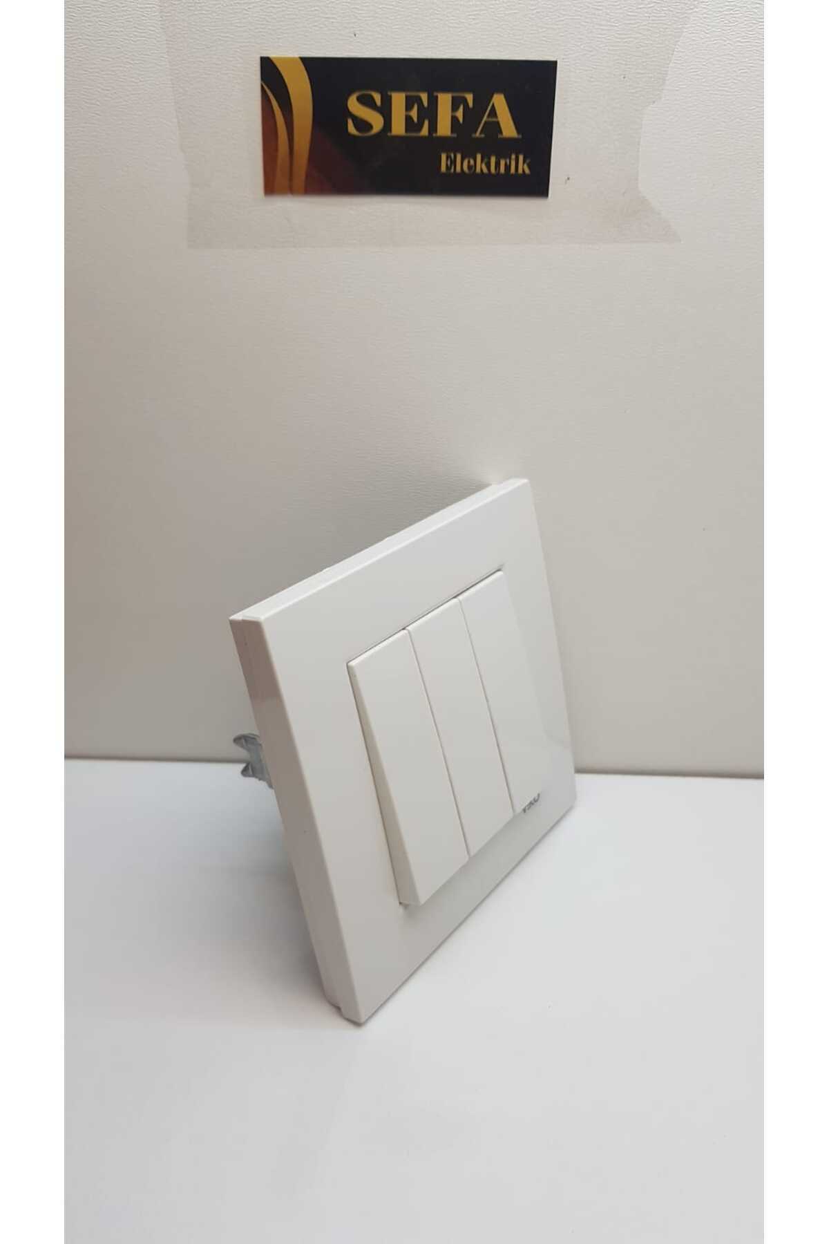 ÜÇLÜ ANAHTAR ÇERÇEVELİ BEYAZ  KARRE SERİSİ