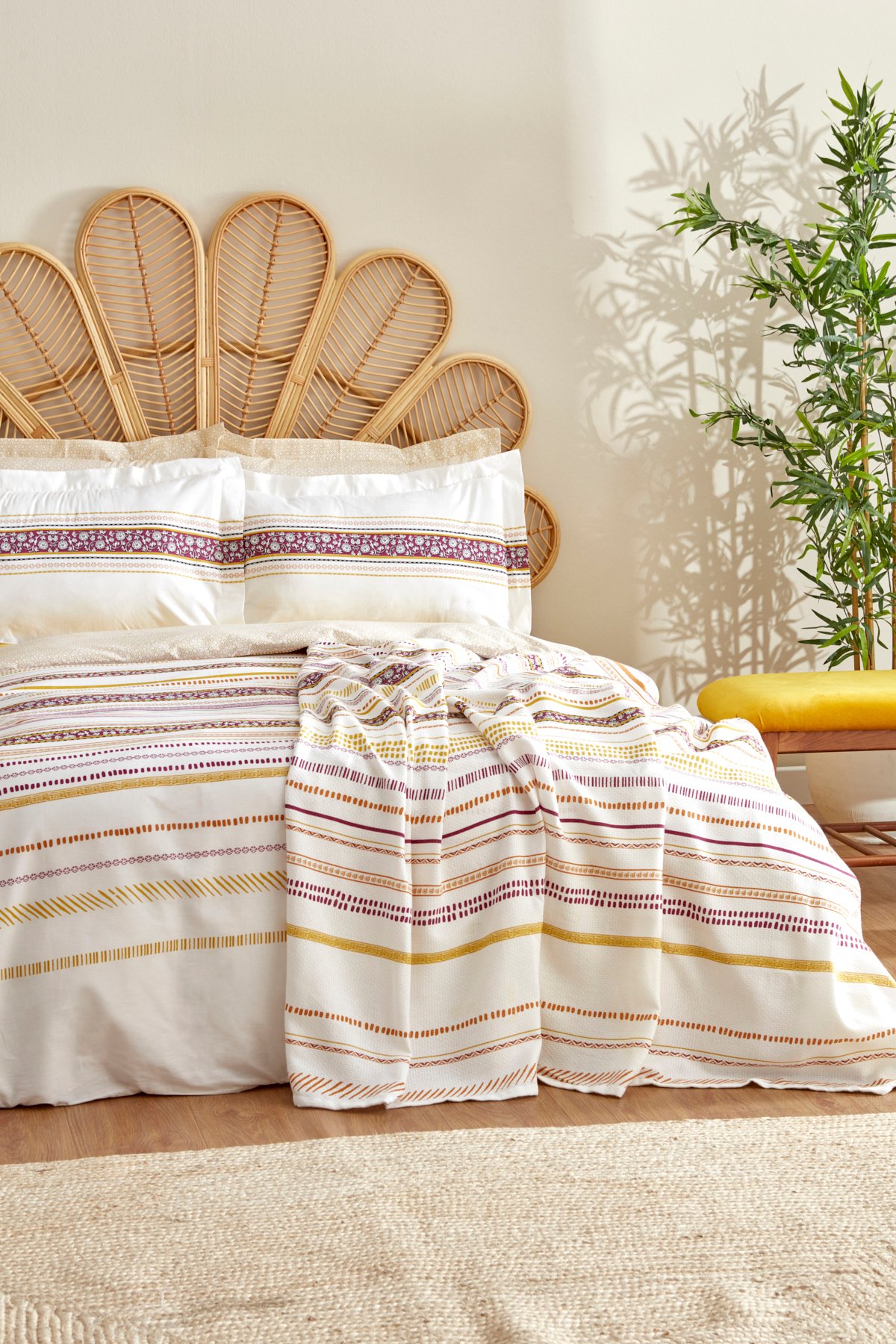 Morin %100 Pamuk Çift Kişilik Nevresim Pike Takımı Multi Color