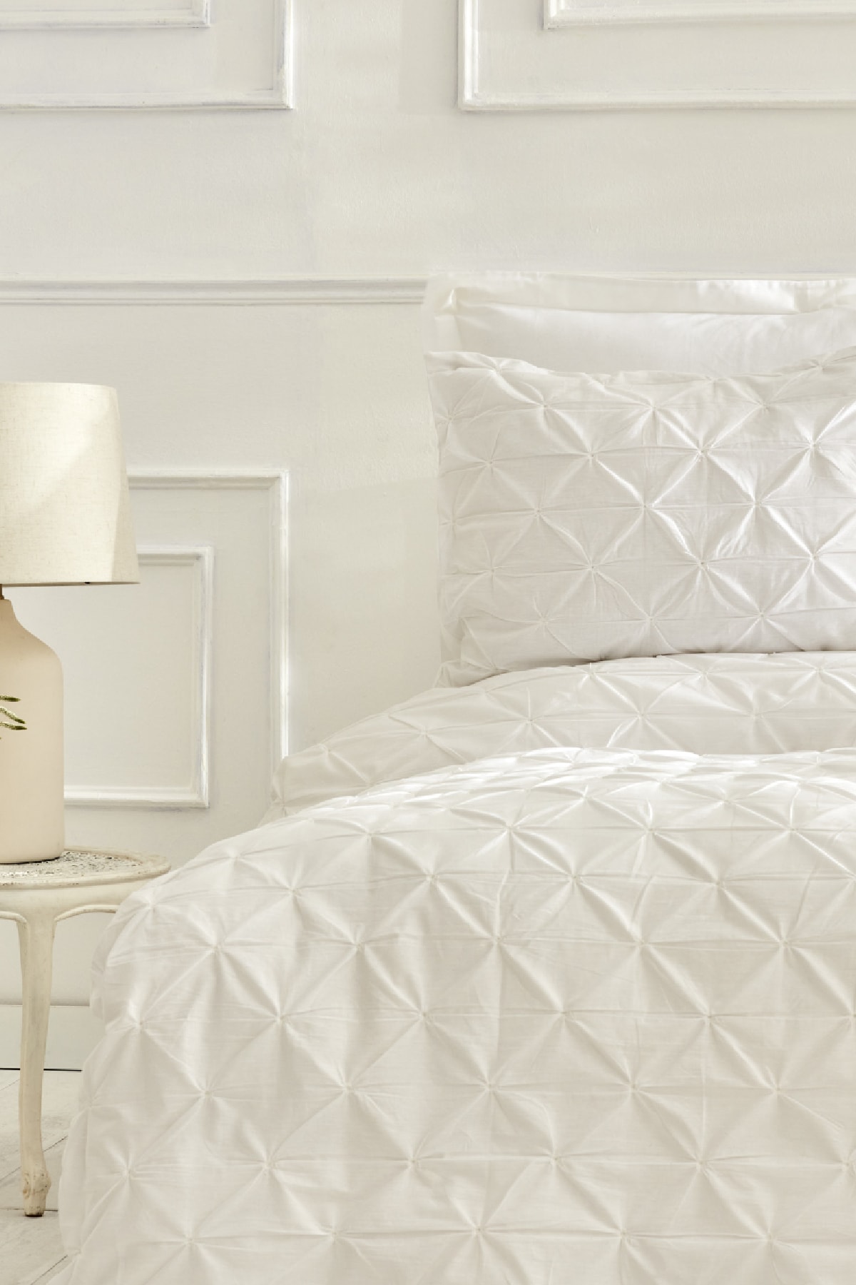 White Collection Castello %100 Pamuk Tek Kişilik Puntolu Nevresim Takımı Beyaz