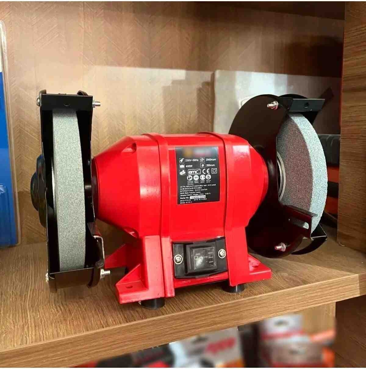 İyisi Yok Bakır Sargı Çark Motoru Balta Bıçak Bileme Taşlama Makinesi 200 mm 2000 Watt