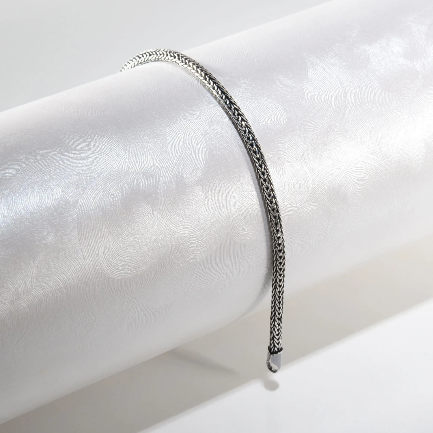 3n Tondo Tilki Kuyruğu Gümüş Bileklik