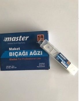 First  Maket Bıçağı Yedeği 18 mm (1 Paket = 10 Kutu)