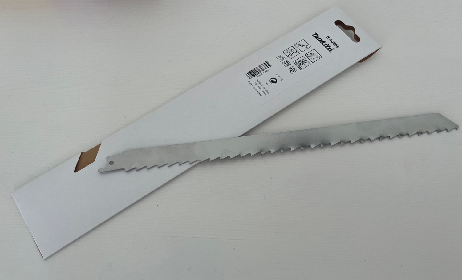 MAKİTA B-10609 305 mm Tilki Kuyruğu Bıçağı - Buz ve Kemik Kesme Testere Bıçağı (Buzdolabı Poşeti Hediye)
