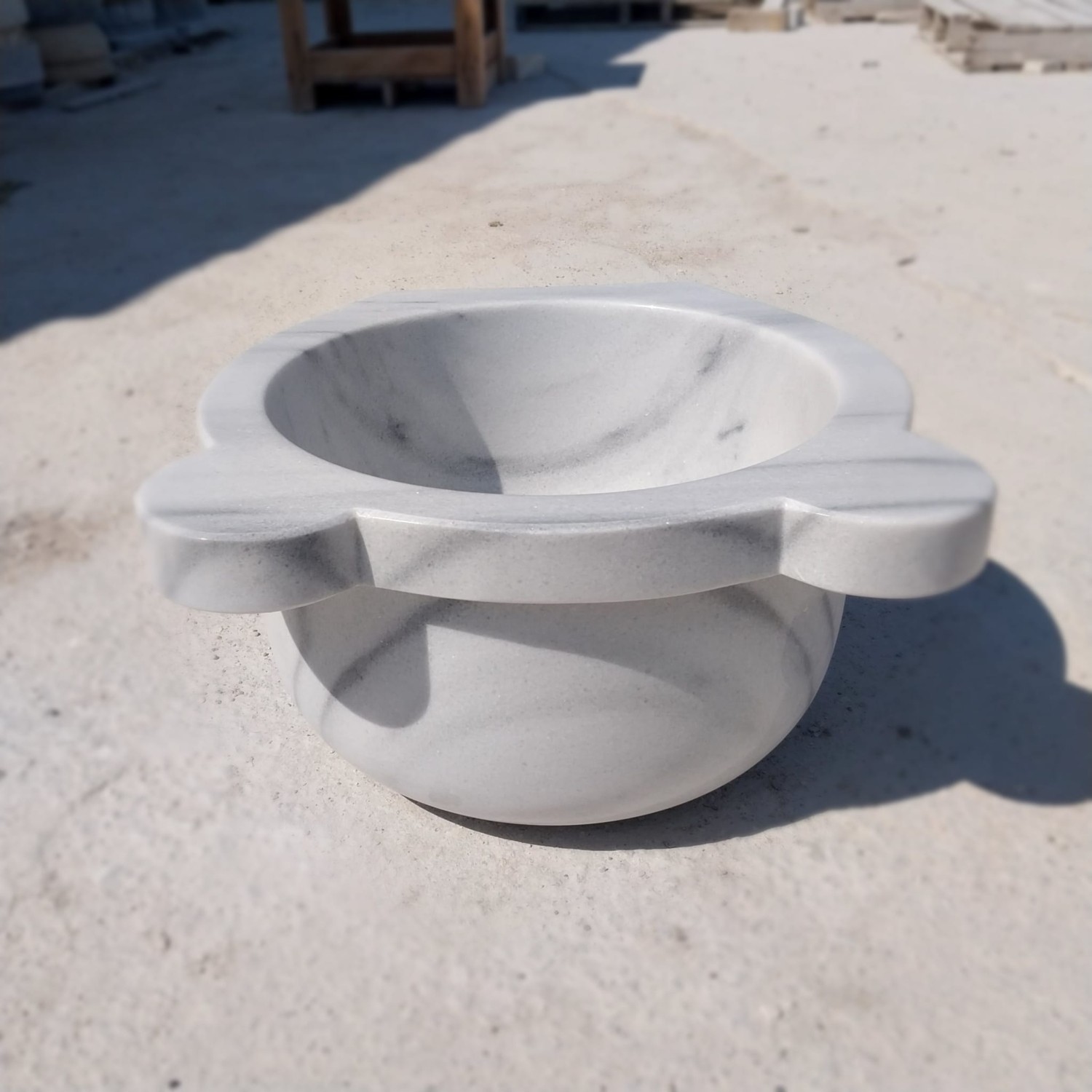 Beyaz Mermer Kulakli Banyo Kurnası Hamam Kurnası