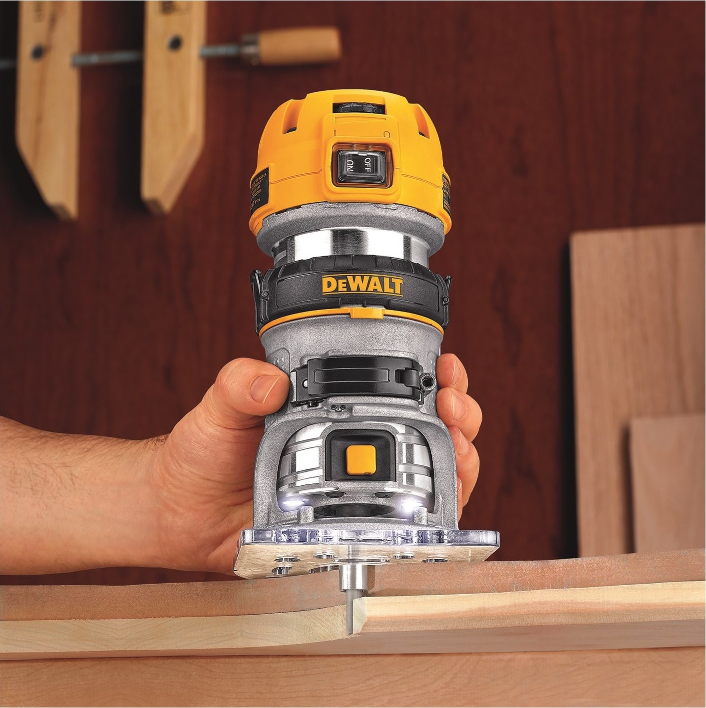 DEWALT D26200 Kompakt El Freze 900 Watt 6-8mm