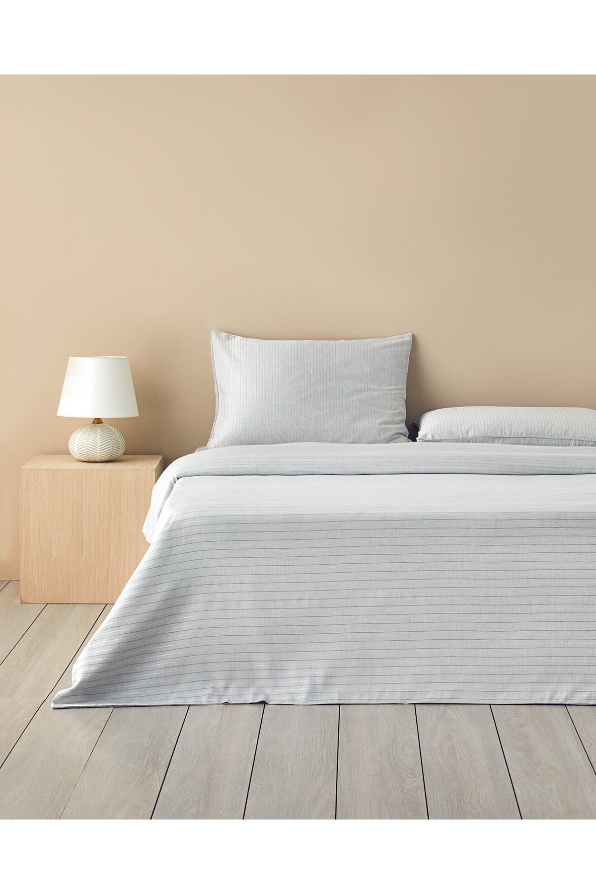 Elegant Nevresim Takımı 200x220 cm Gümüş (29.03.2025)